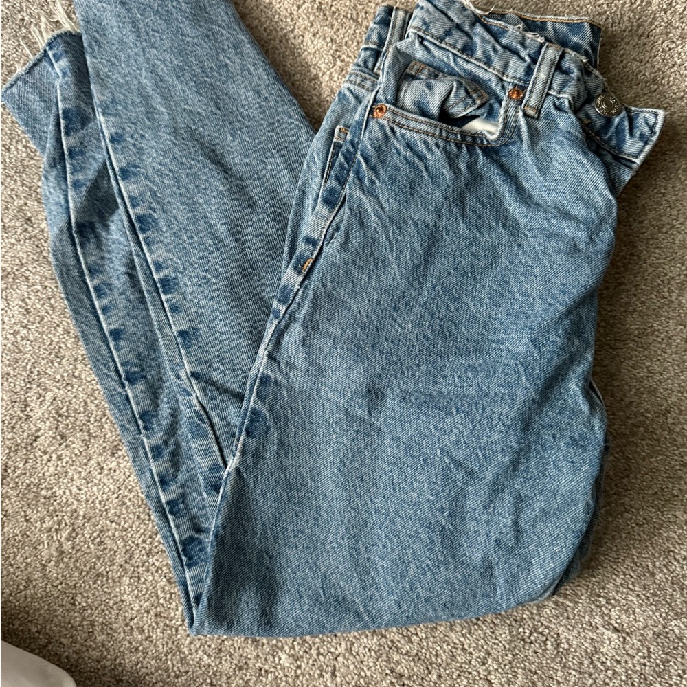 Zara Women's Denim Straight Jeans - Picture 2 of 4